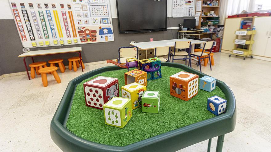 Colegios de la provincia de Alicante alertan de la falta de medios para los niños con discapacidad