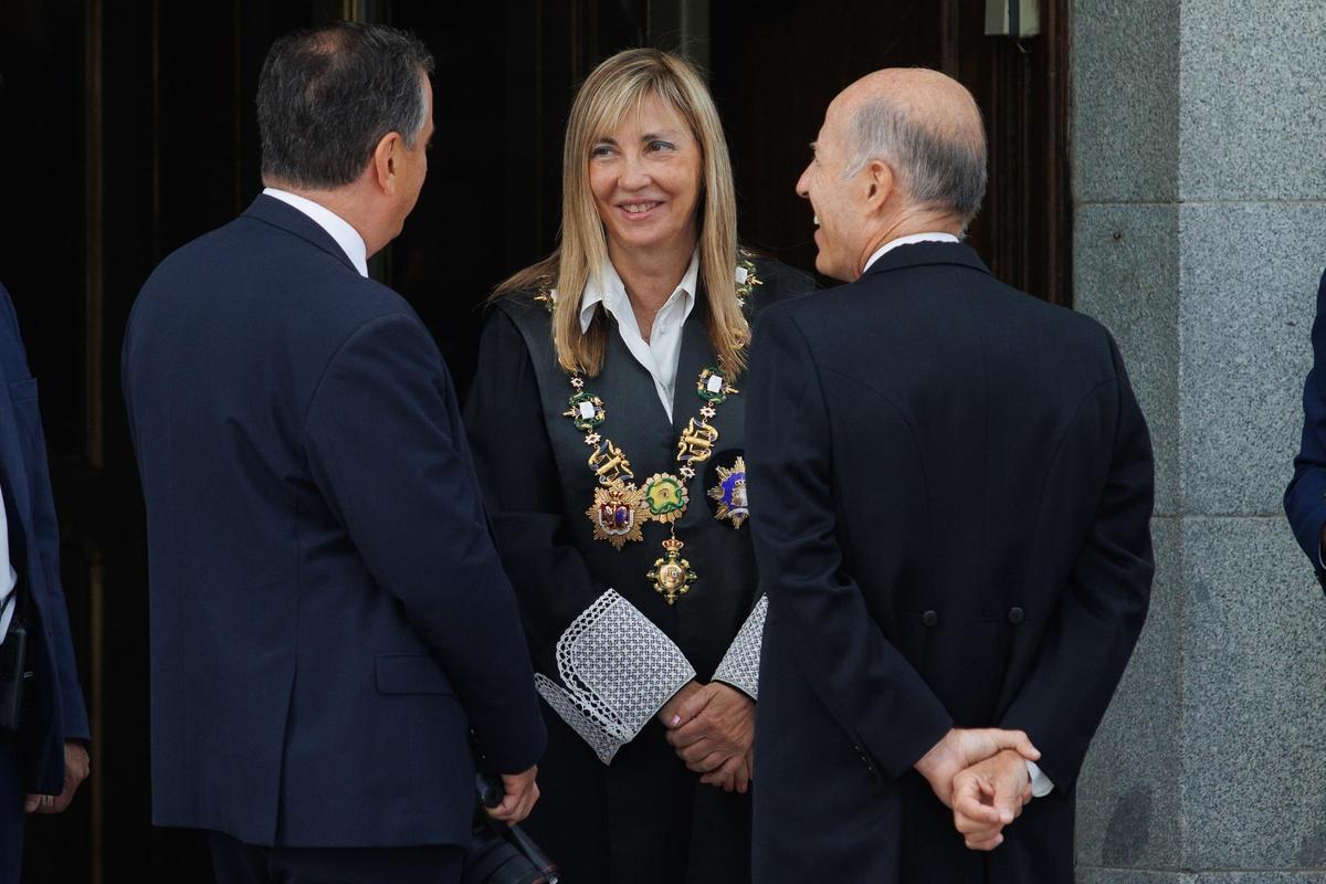 La nueva presidenta del Tribunal Supremo y del Consejo General del Poder Judicial, Isabel Perelló, espera la llegada del Rey, al acto solemne de apertura del año judicial 2024/2025, a 5 de septiembre de 2024, en Madrid (España). La Justicia inau