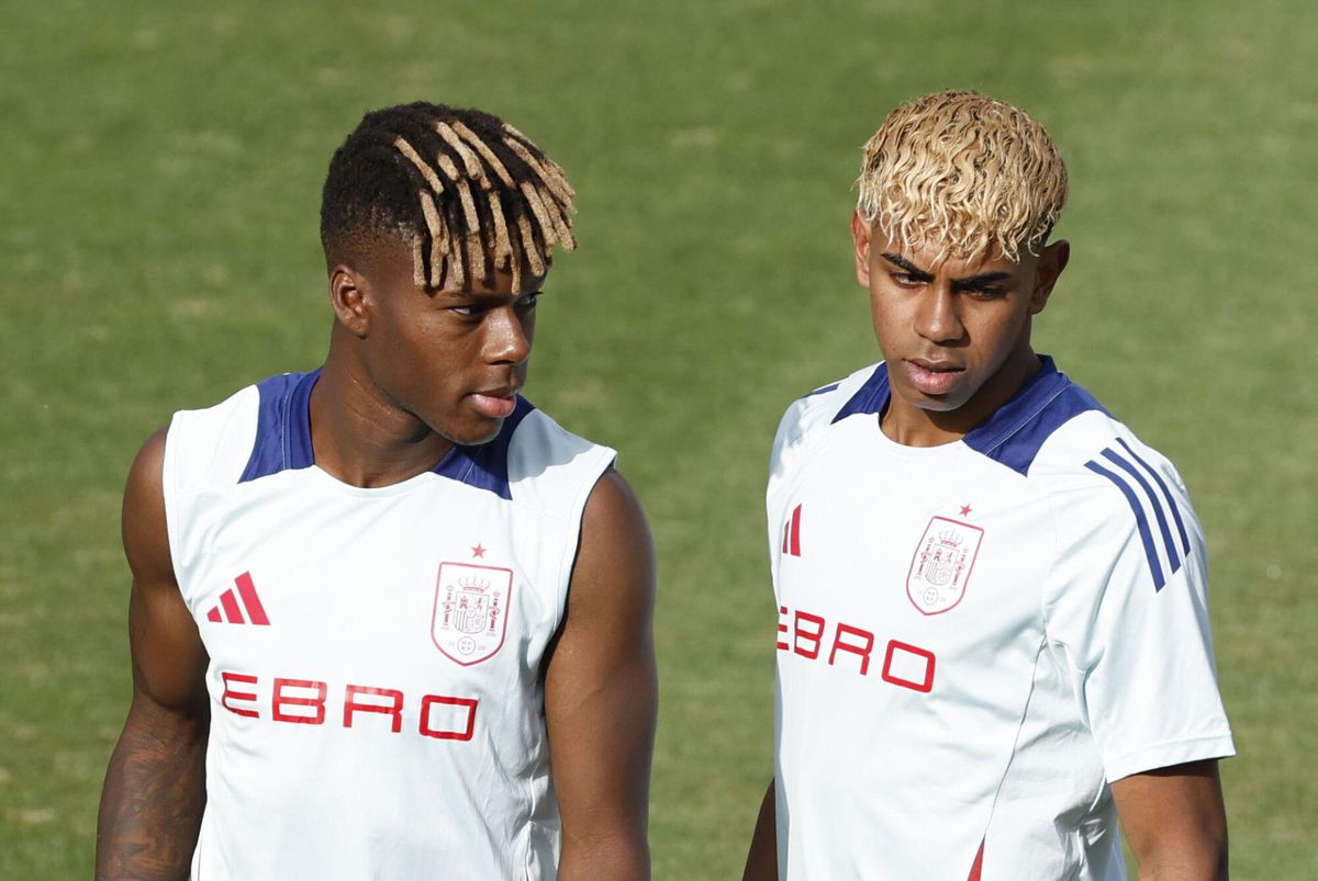 Nico Williams, junto a su gran amigo Lamine Yamal