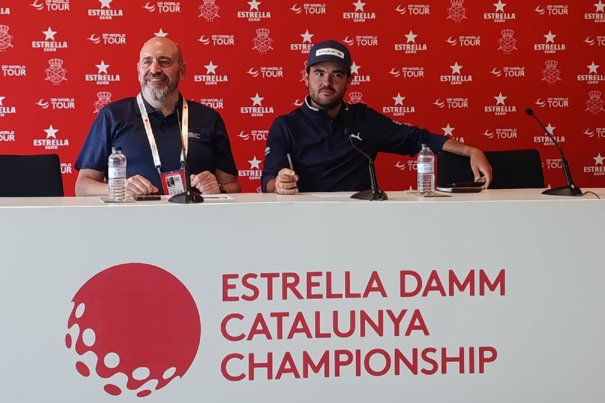 Hidalgo atendió a los medios este martes en el RCG El Prat