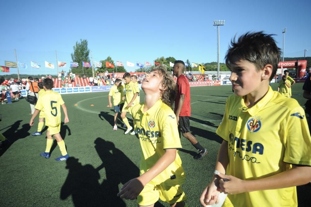 Los jóvenes del Submarino Amarillo doblegaron en la final a la Roma, que debutaba en el torneo.