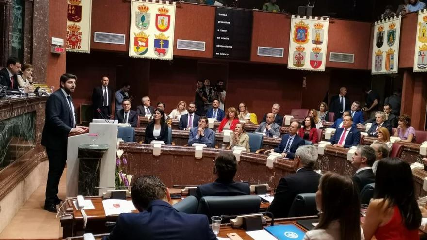 Miras protagoniza la primera investidura fallida de la historia de la Región