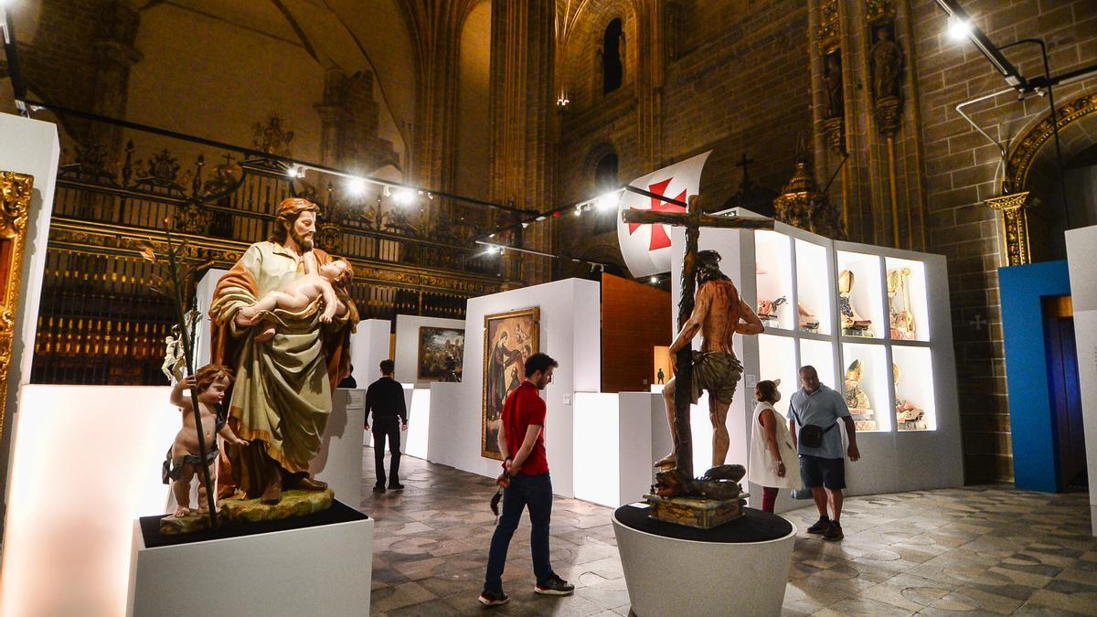 Piezas expuestas en Las Edades del Hombre de Plasencia.