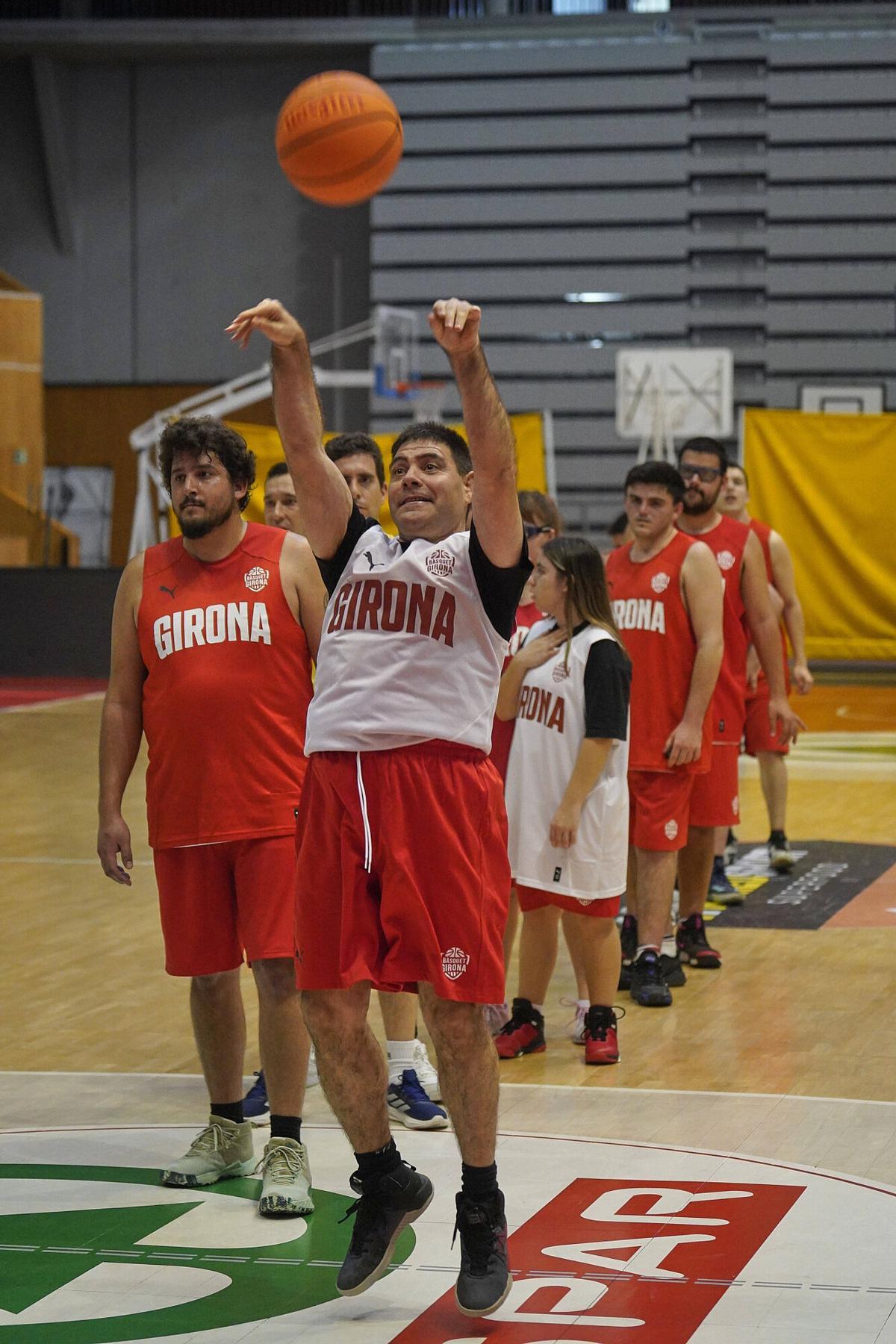 Les imatges de l'entrenament de l'equip del Bàsquet Girona que prepara la Copa Campeones
