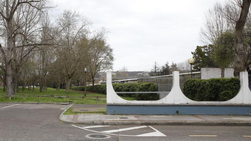 Terrenos colindantes con el recinto ferial afectados por el futuro vial. | Á. G.