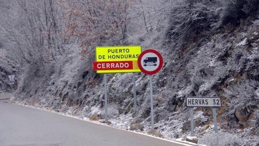 Reabierto el puerto de Honduras tras casi 24 horas cerrado por la nieve