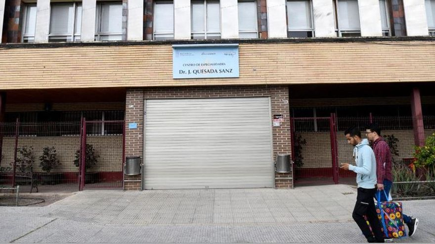 Las consultas del especialista de la Arrixaca cierran por el Puente de Mayo