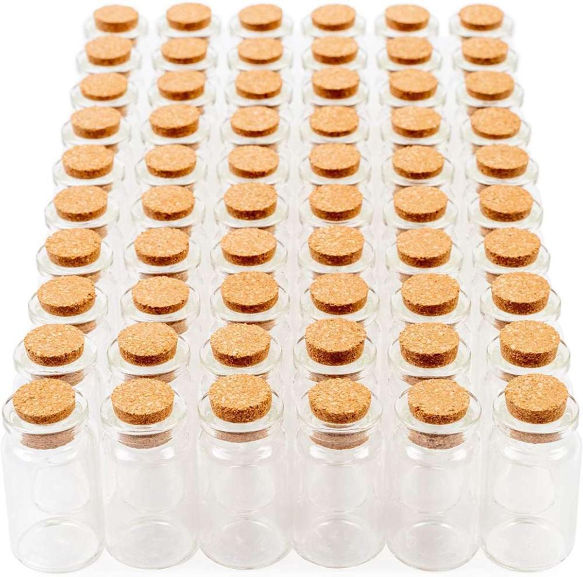 60 botellas de 7 ml: ¡para llenar el árbol!