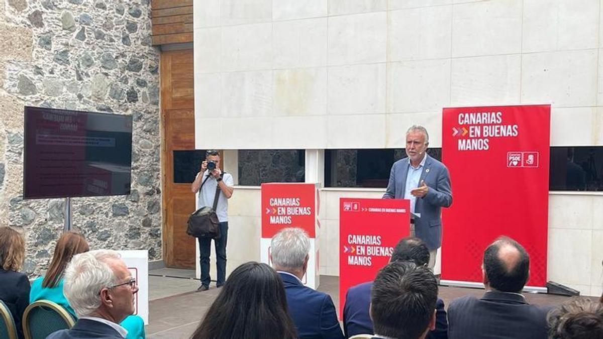 Ángel Víctor Torres, esta mañana en la presentación del programa electoral.