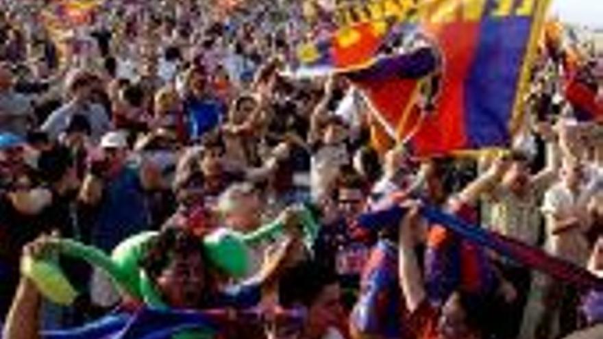 EL LEVANTE VUELVE A PRIMERA 39 AÑOS DESPUES