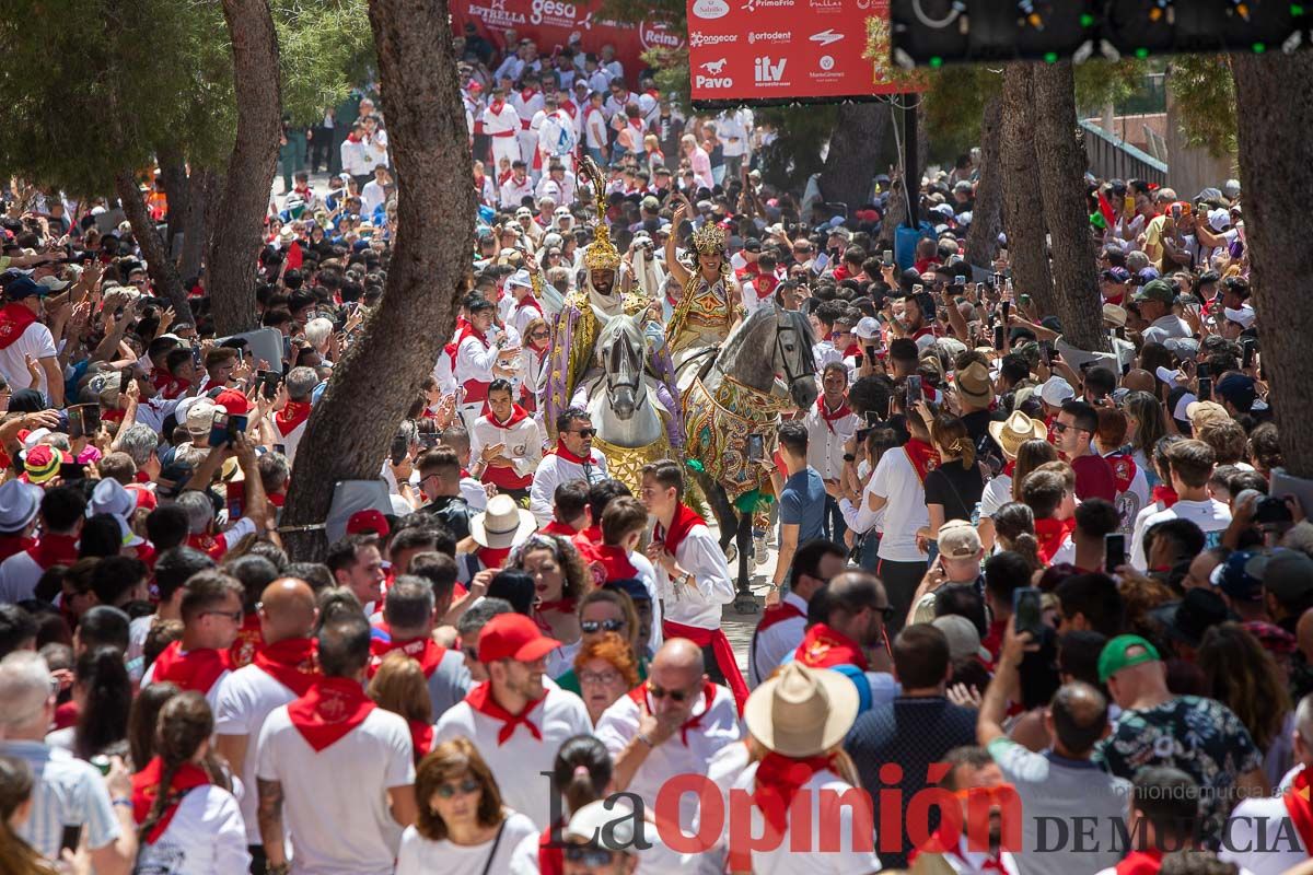 Moros y Cristianos en la mañana del dos de mayo en Caravaca