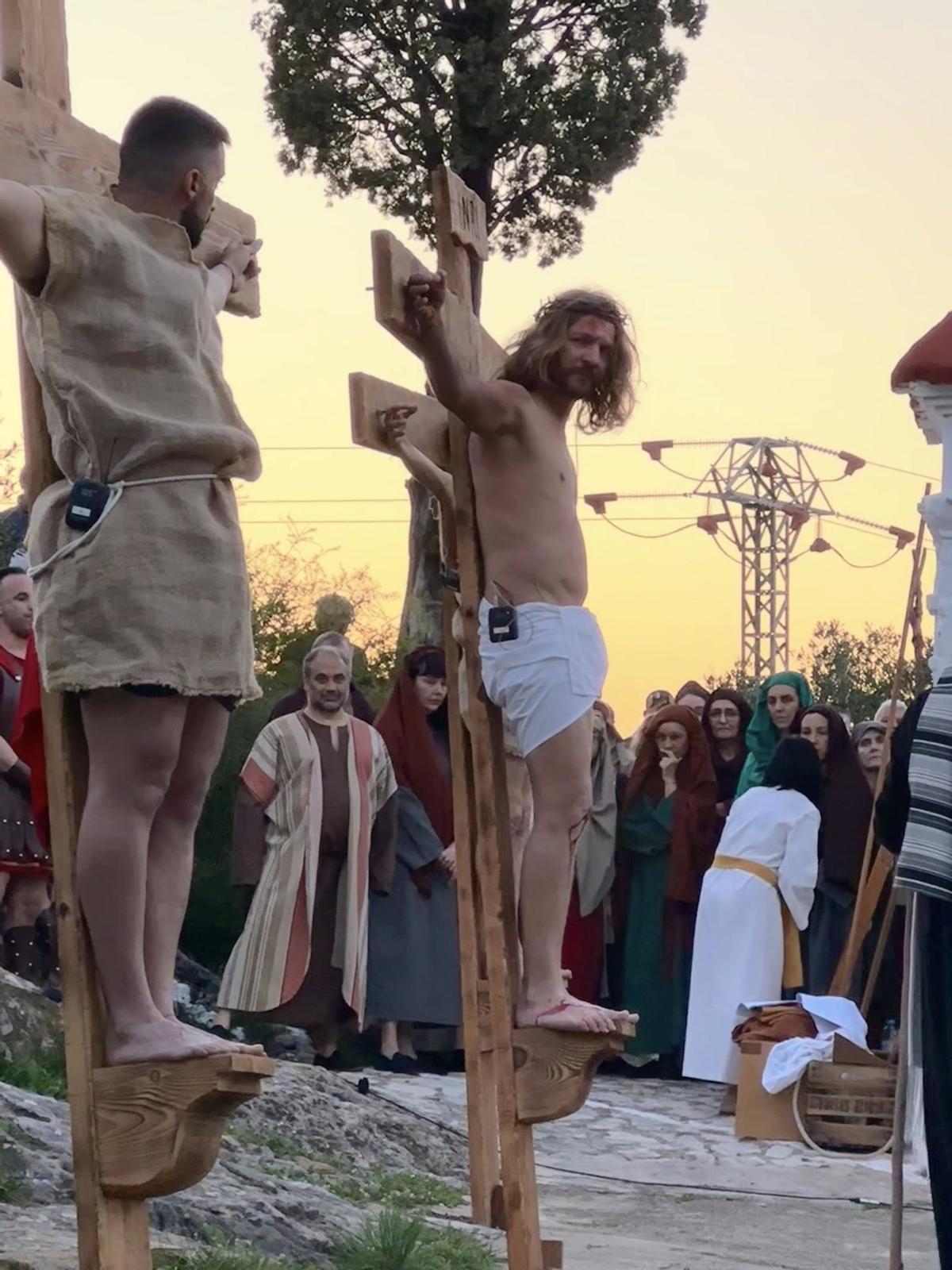 Crucifixión.