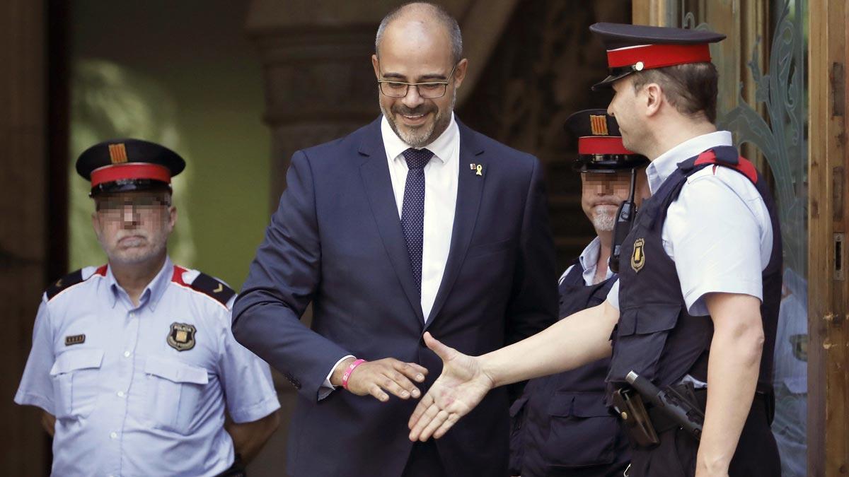 4449c50b-ebbb-416f-b241-0bd9505ebb2d-hd-web