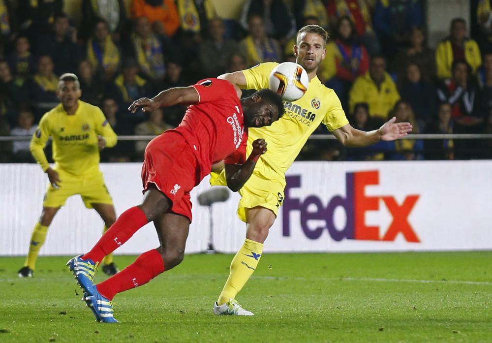 Las mejores imágenes del partido de ida de las semifinales de la Europa League entre el Villarreal y el Liverpool.