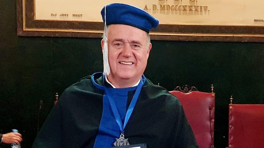 El egabrense Rafael Luna García, investido doctor honoris causa por la Academia Internacional de Ciencia, Arte, Cultura y Educación