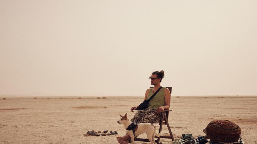 Oliver Laxe, exposición en el Reina Sofía y en la carrera hacia los Oscar: "Me parece un mérito estar en las quinielas con una peli tan 'hacker'"