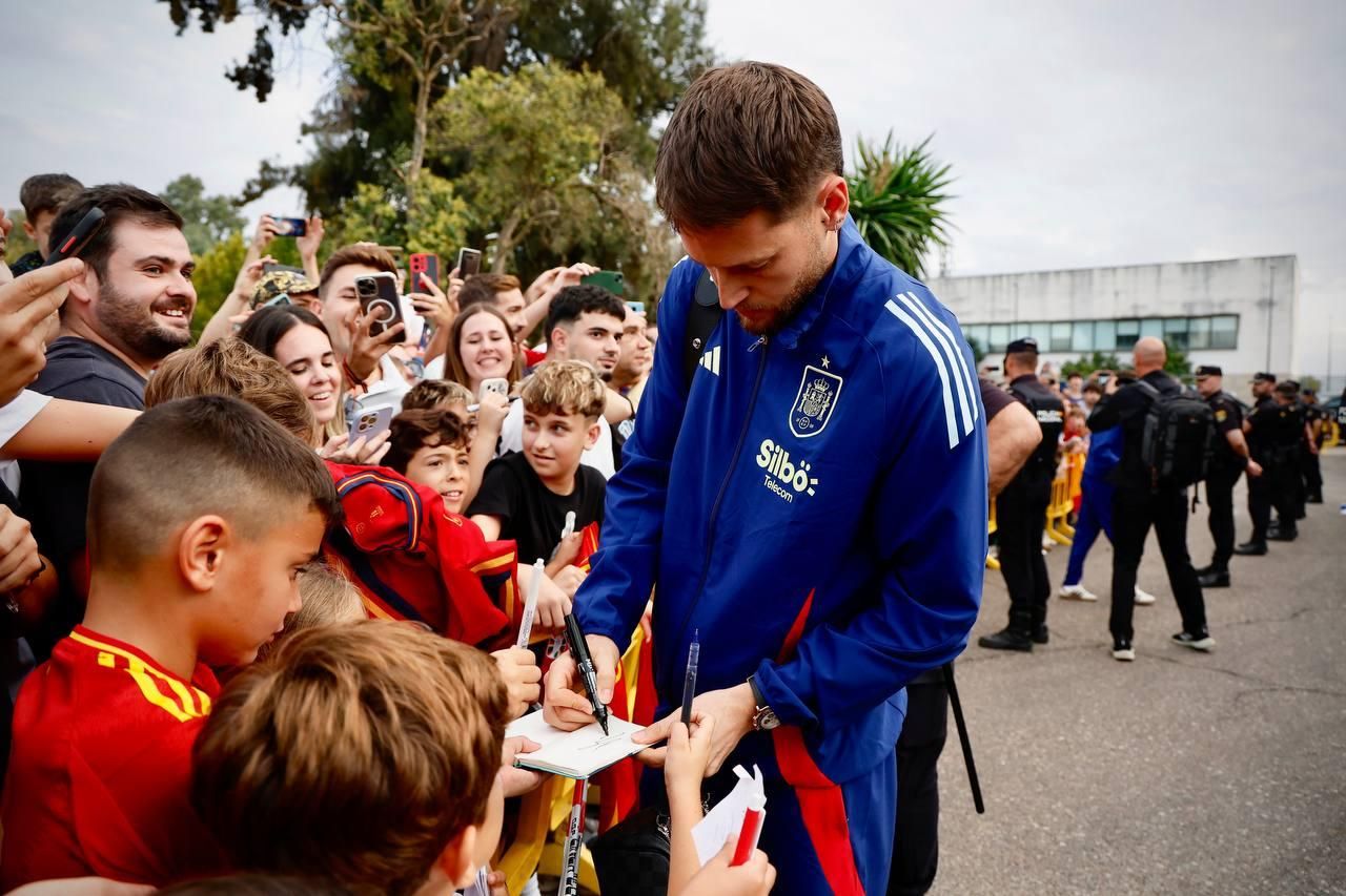 La selección española en Córdoba: la afición se vuelca con los jugadores