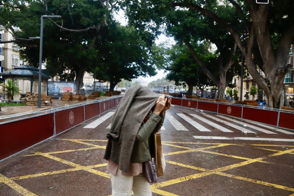 Imágenes de la salida procesional del Rocío este Martes Santo de 2025 marcado por la lluvia