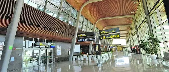 Los nuevos destinos a los que podrás volar desde Asturias este verano