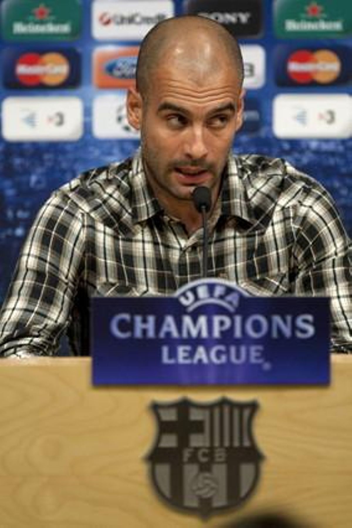 Guardiola, durant la roda de premsa prèvia al parit de Champions, aquesta tarda. Guardiola, durant la roda de premsa prèvia al parit de Champions, aquesta tarda.