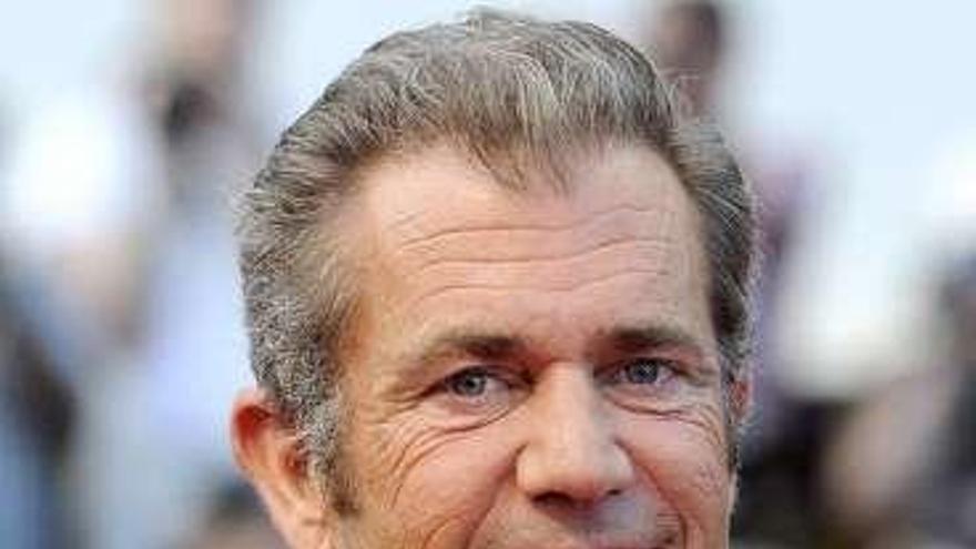 Mel Gibson.