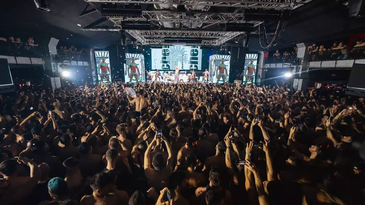 Un conductor atropella a una multitud en una celebración de filipinos en Vancouver y deja varios muertos