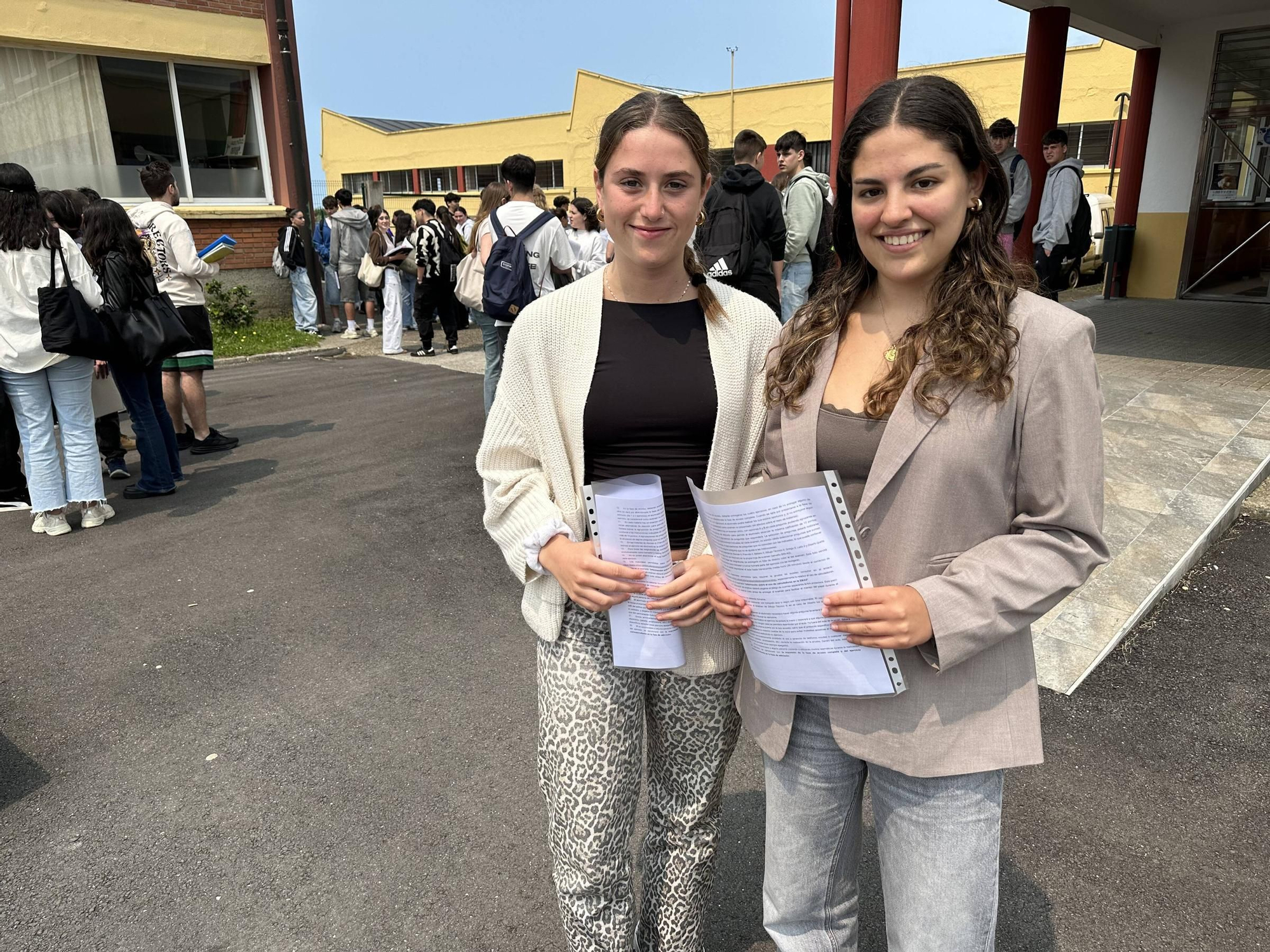 EN IMÁGENES: Así se vivió la primera jornada de la PAU en Asturias
