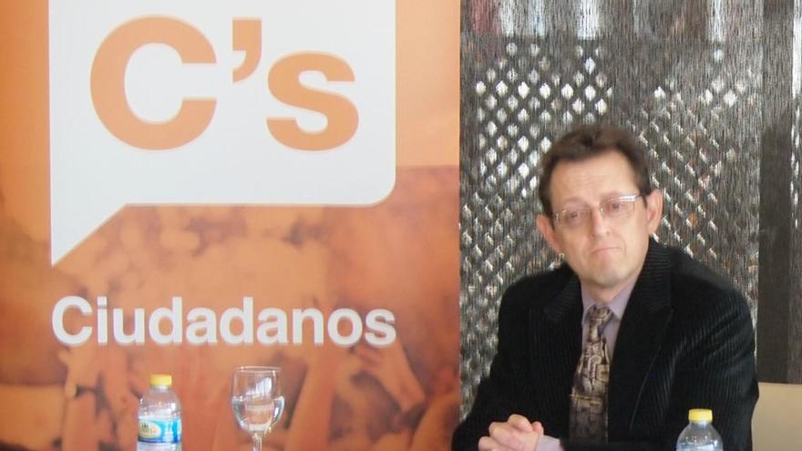 José Serna en la presentación del partido el pasado mes de diciembre