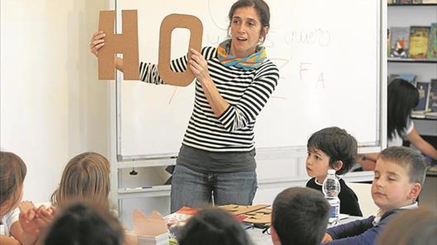 Gloria Fuertes inspira los talleres infantiles de la Feria del Libro