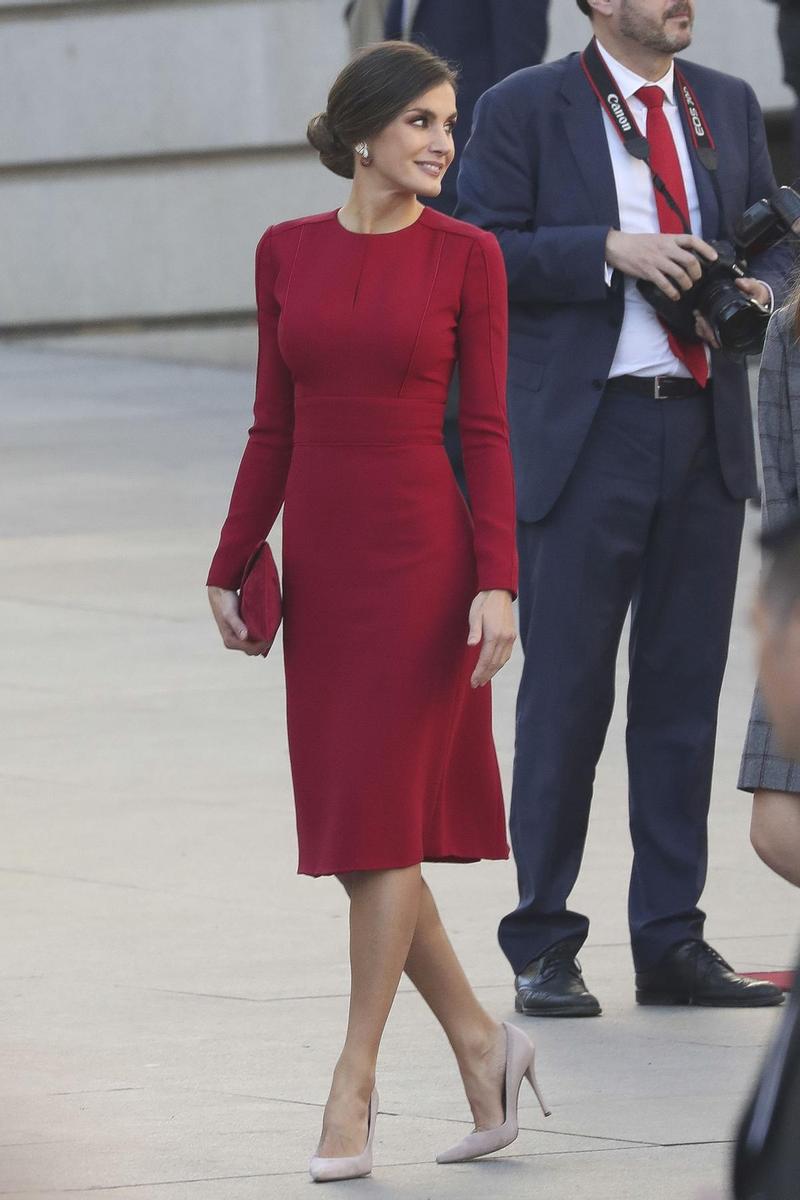 Los vestidos rojos de la reina Letizia, el color que mejor le sienta