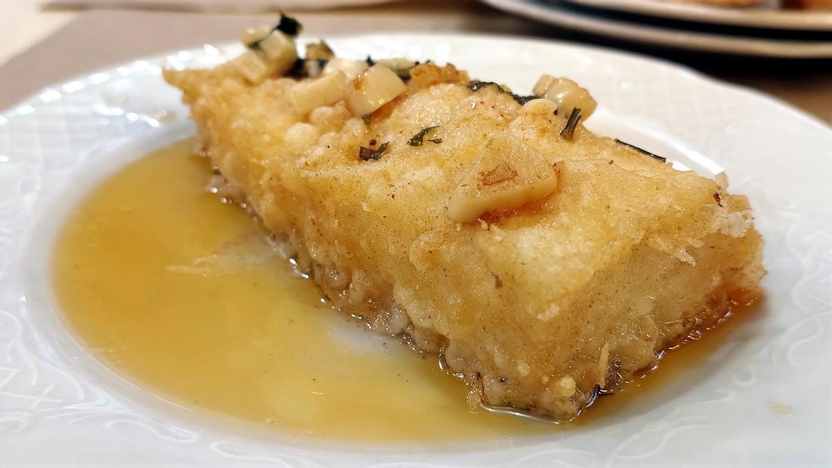 Bacalao a la 'llauna' del Bar Colomina.