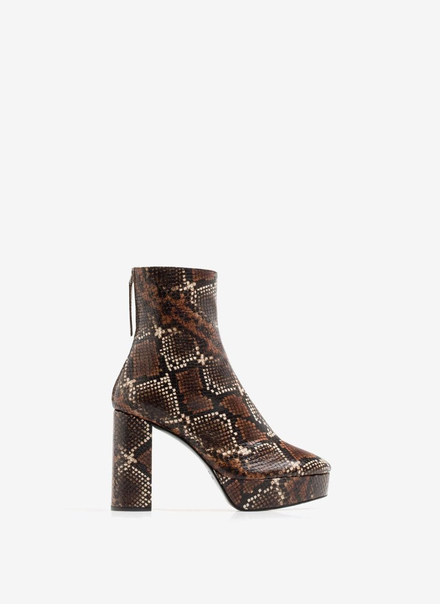 Las plataformas con más estilo: con grabado de serpiente
