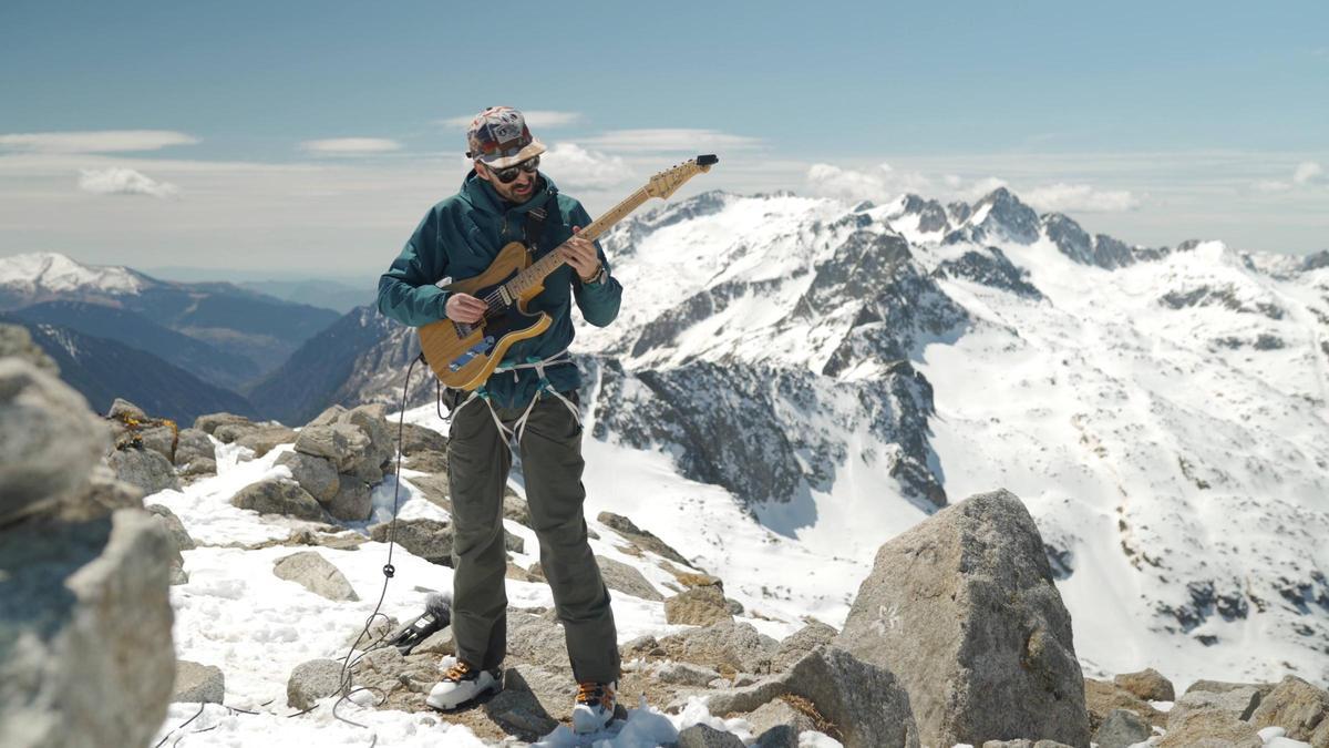 Imagen en la cima del Montarto en los Pirineoas