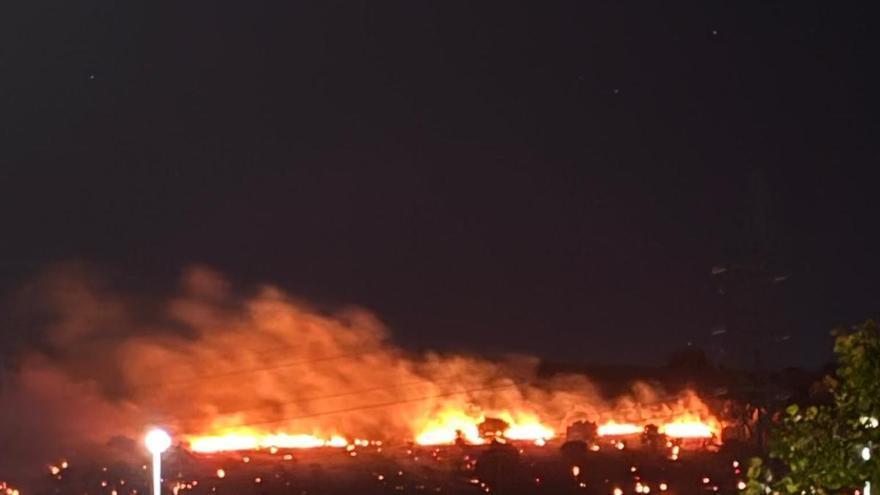 Incendio en el Cerro de la Butrera de Cáceres
