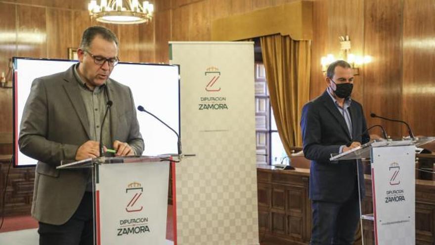 Jesús María Prada y Francisco José Requejo en la Diputación Provincial.