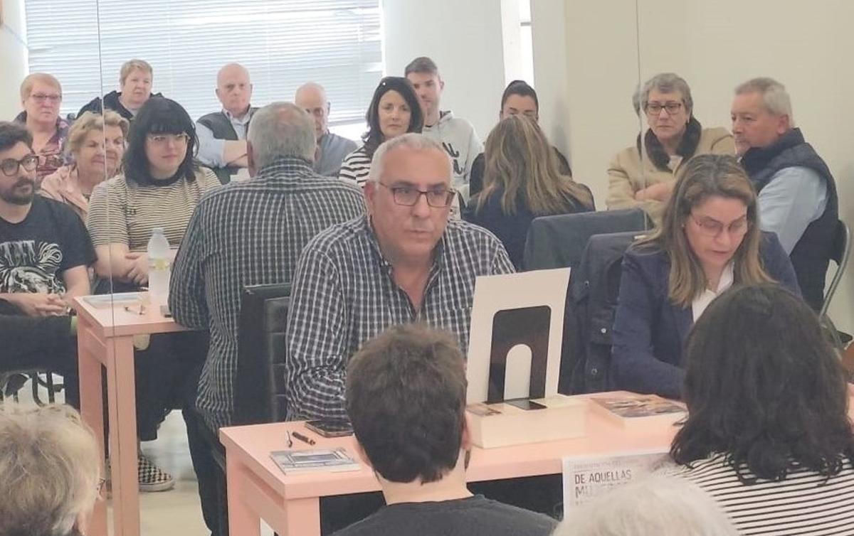 Un momento de la presentación del libro.