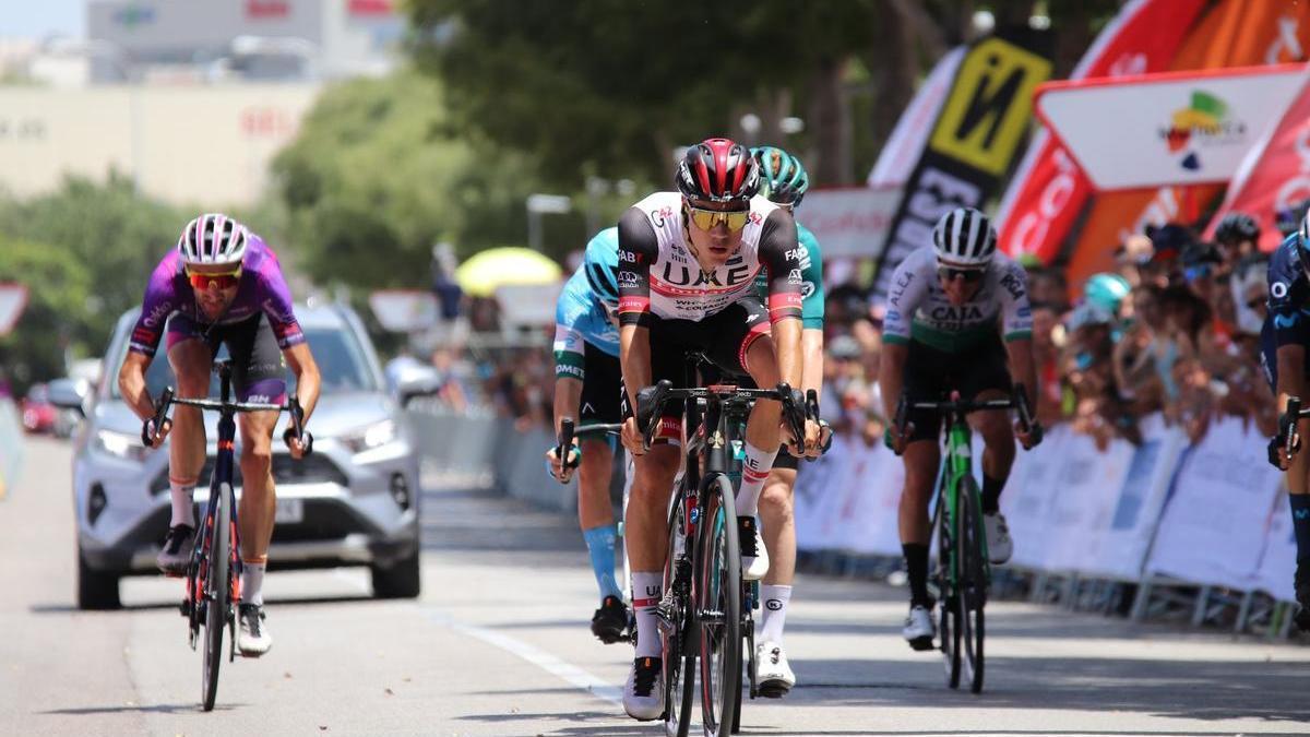 Juan Ayuso, en una de sus carreras de esta temporada