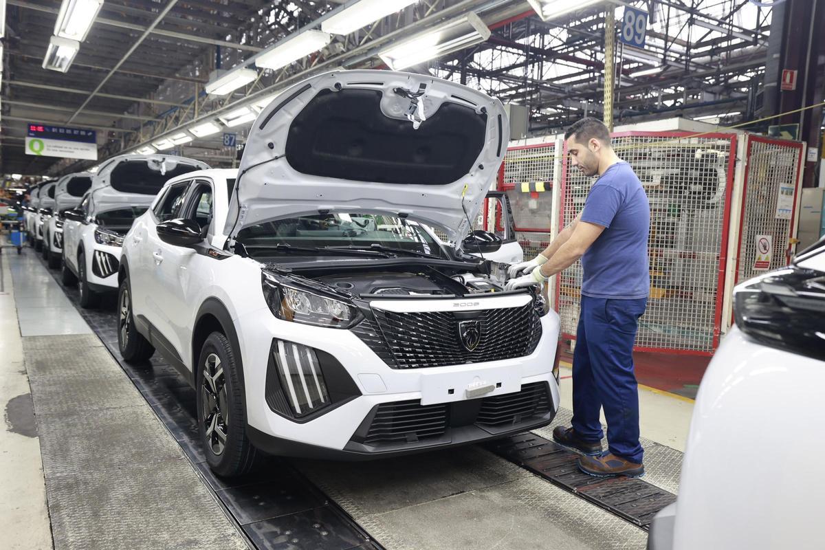 El Peugeot 2008 'millonario' de Stellantis Vigo