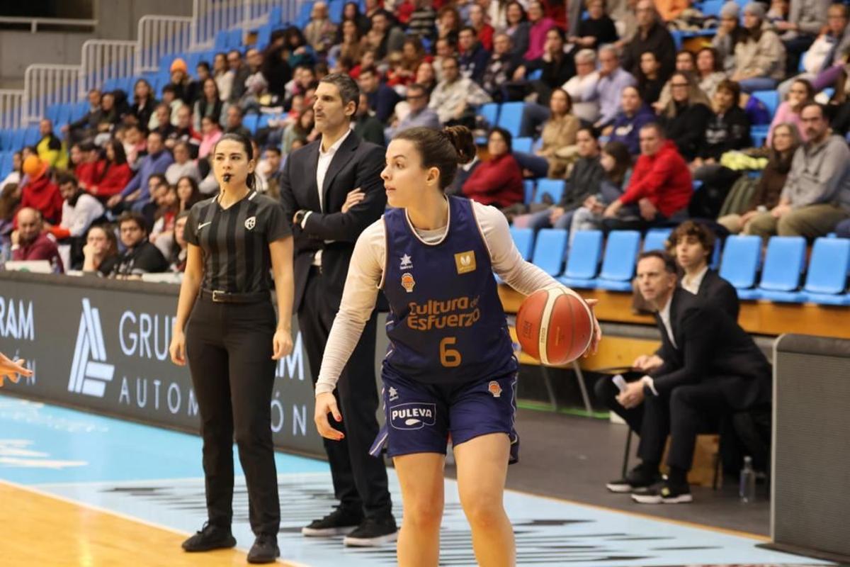 Elena Buenavida, en el partido ante el DM Ensino en Lugo