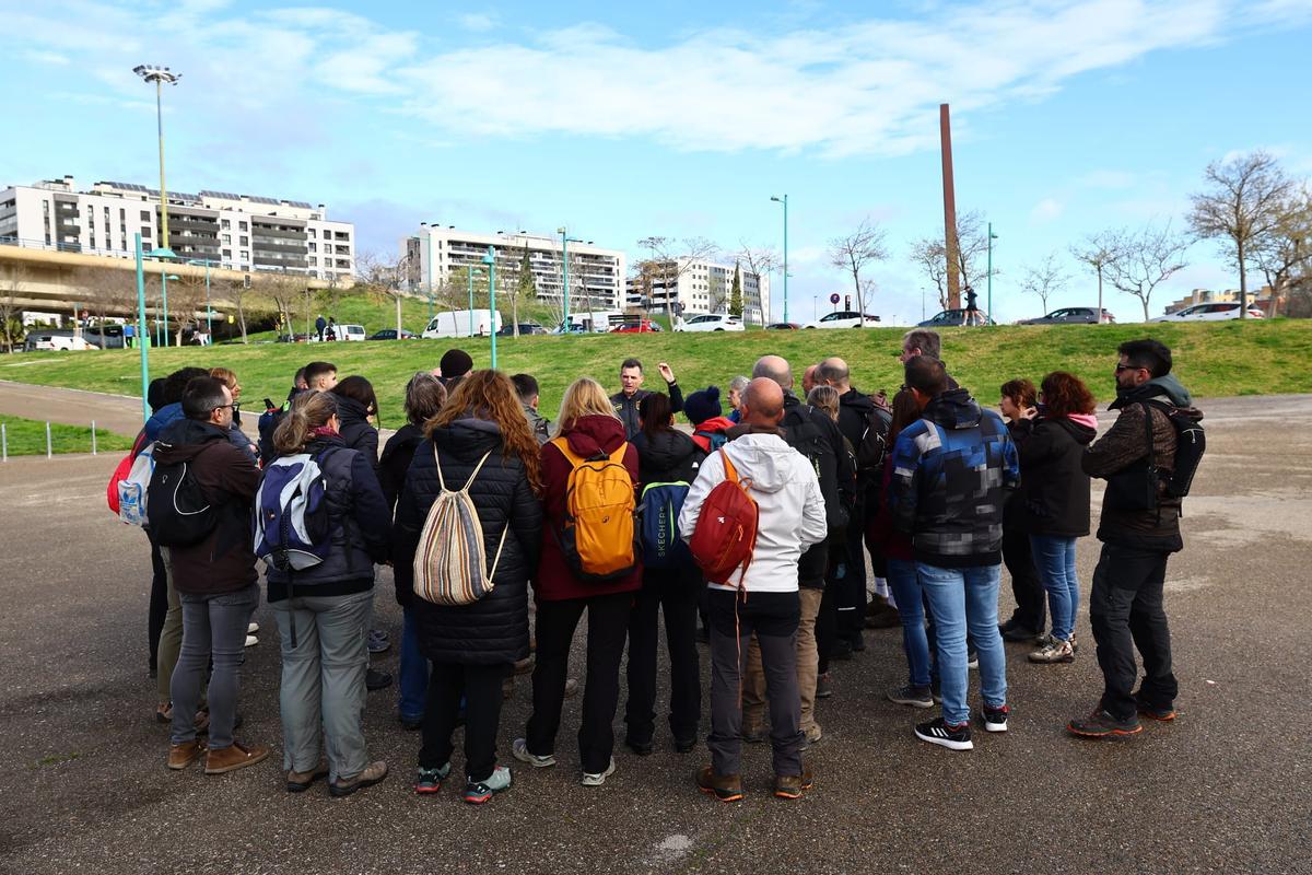 Familiares y amigos retoman la búsqueda de Pablo Cebolla este sábado en Zaragoza.