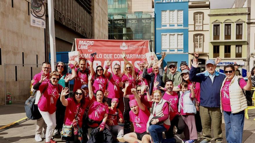 Más de 500 personas se suman a la caminata solidaria Magic Line San Juan de Dios en Las Palmas de Gran Canaria