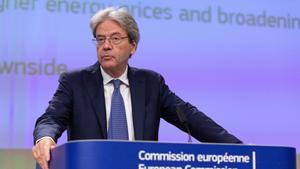 Archivo - FILED - 14 July 2022, Belgium, Brussels: EU Economy Commissioner Paolo Gentiloni speaks during a press conference on the Summer Economic Forecast. Photo: Bogdan Hoyaux/European Commission/dpa - ATTENTION: editorial use only and only if the credi