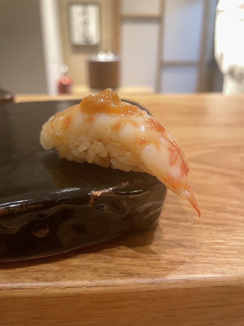 Nigiri de gamba en Zuahara Sushi