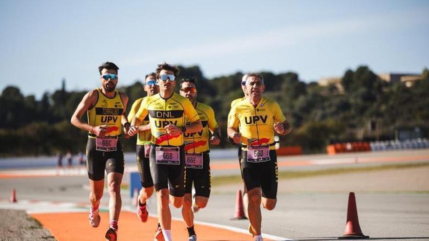 La Sección de Triatlón de la UPV firma una temporada histórica y acaricia el ascenso en la Liga de Clubes