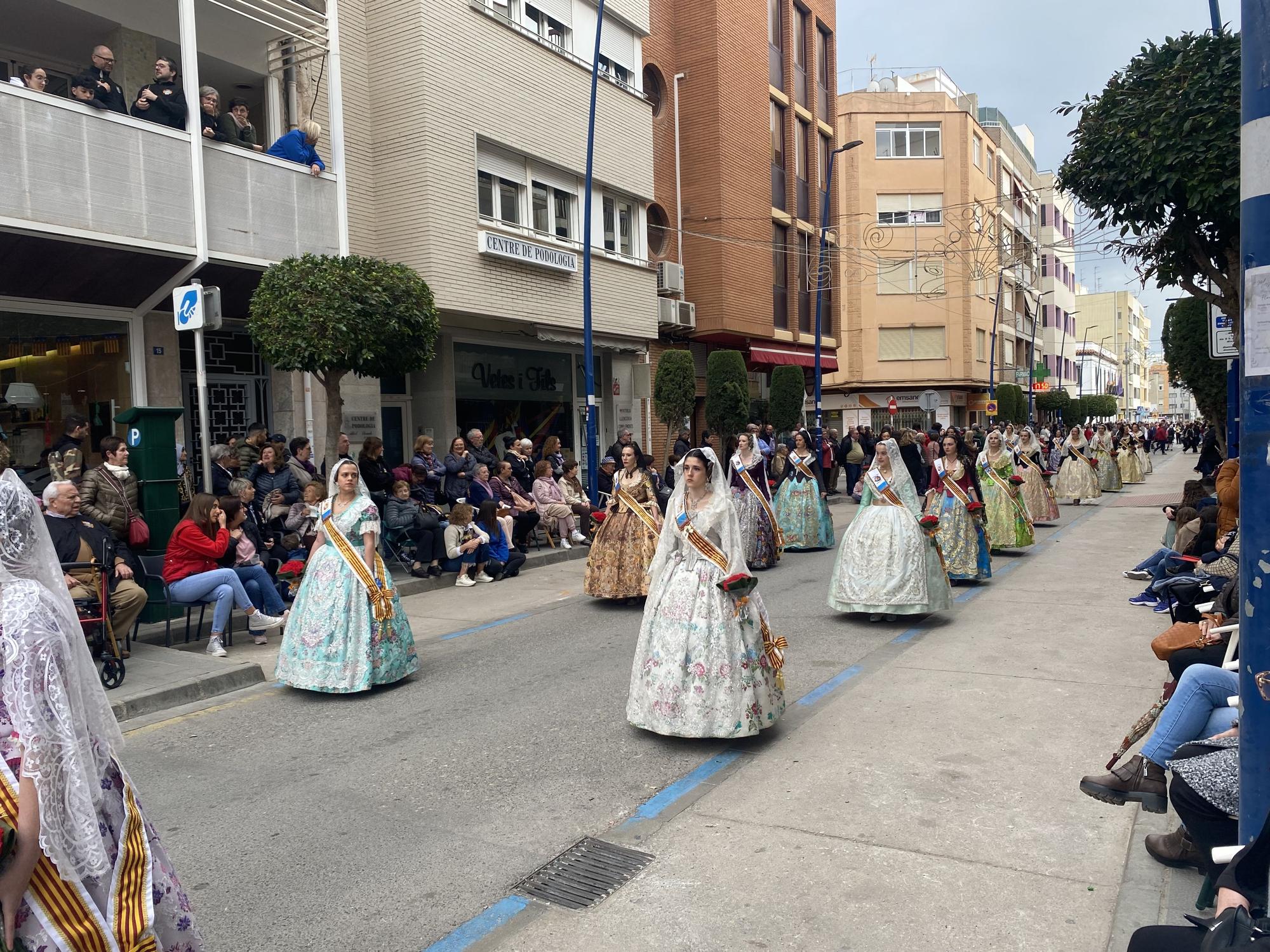 Las mejores imágenes de la ofrenda floral a la Mare de Déu de la Mar en Benicarlò