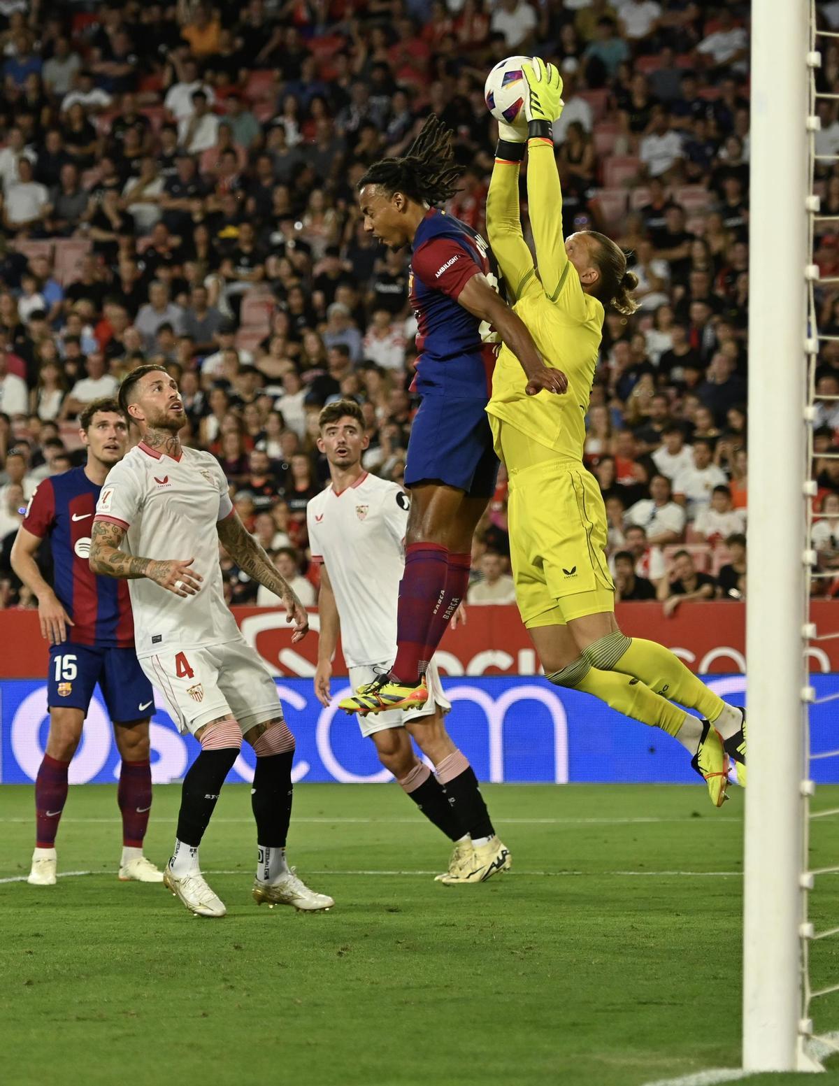 Sevilla - Barcelona. Sevilla - Barcelona.