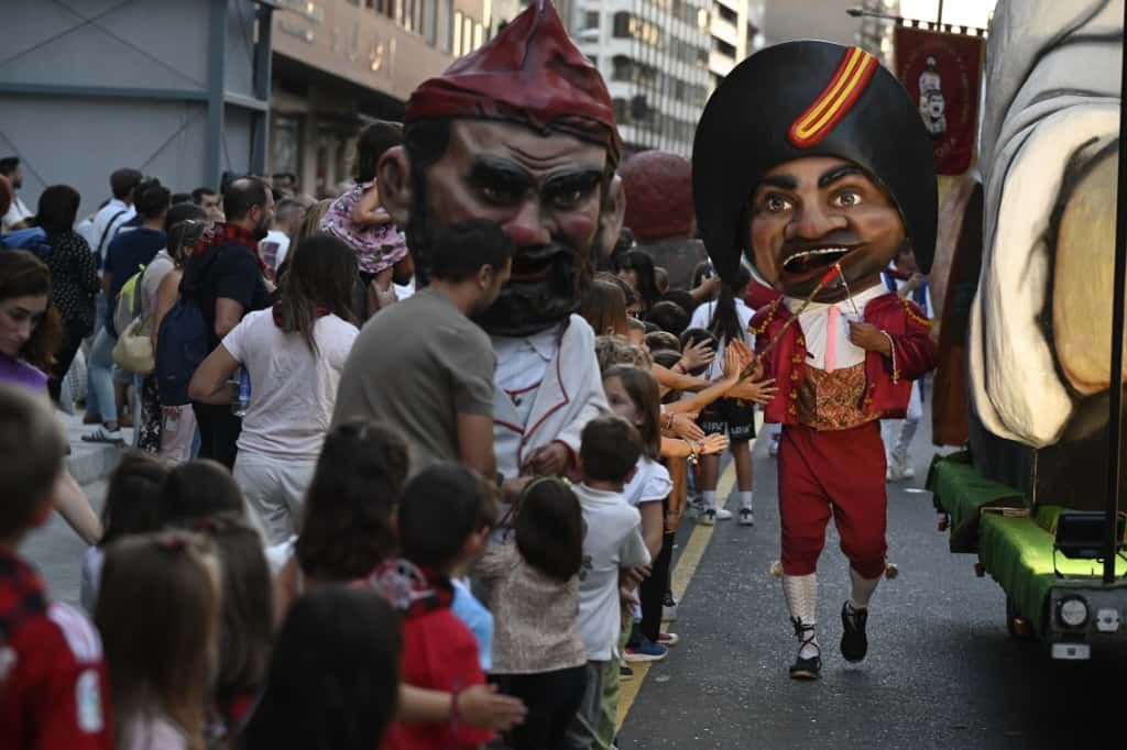 En imágenes | Primer día de las Fiestas del Pilar con las peñas y el pregón