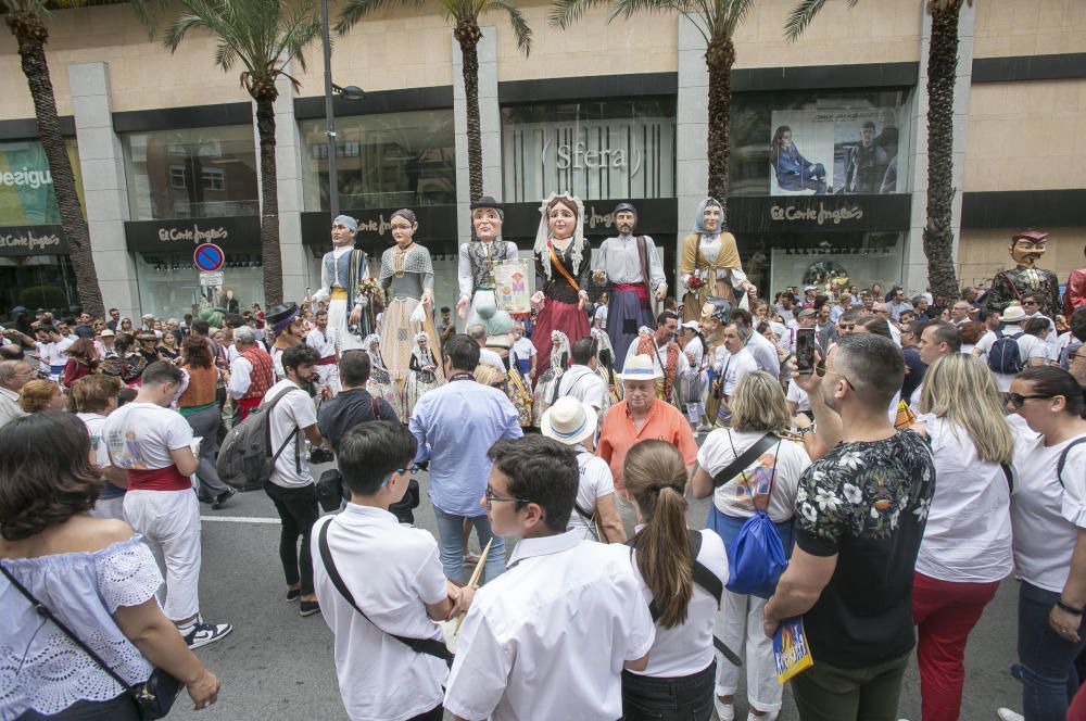 Hogueras 2018: Luceros retumba a la espera de "lo gordo".