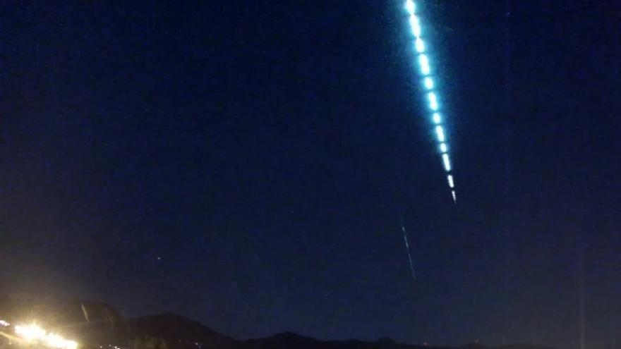 Una gran bola de fuego &quot;más luminosa que la luna&quot; atraviesa el cielo de Castellón