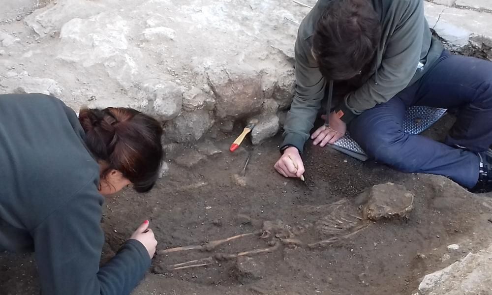 Excavacions arqueològiques a la necròpolis de Roma